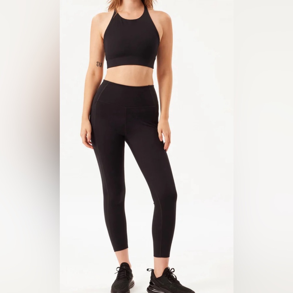 Girlfriend Collective Black Compressive Pocket Legging Small